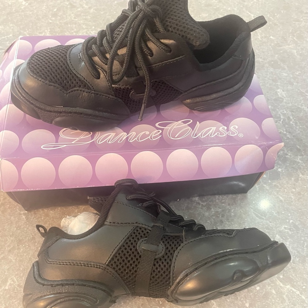 Hip Hop Jazz Sneakers  -Child  Sizes-  New in Box